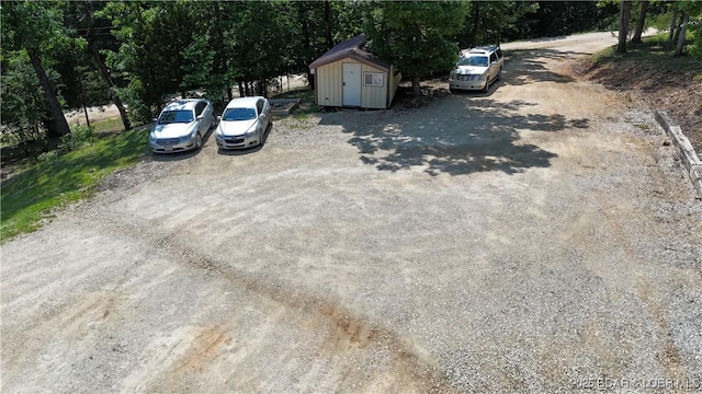 18997 Mystical Ln, Versailles, MO 65084 - exterior view of parking