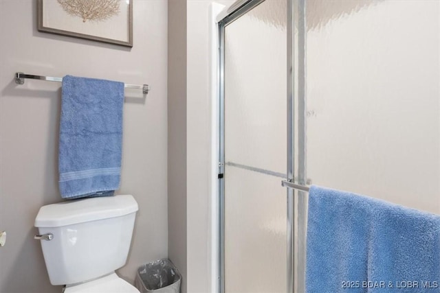 33 Monterey Dr Unit 2A, Lake Ozark, MO 65049 - full bathroom featuring a stall shower