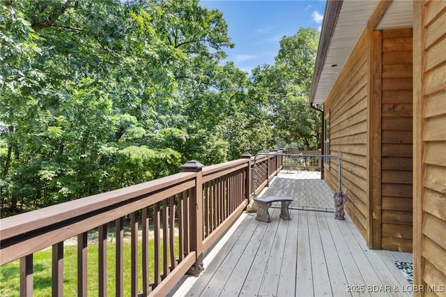 28 Hamilton Way, Sunrise Beach, MO 65079 - view of deck