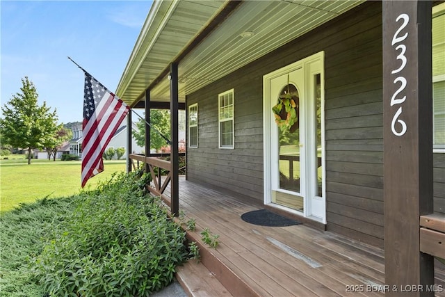 2326 Willow Creek Rd, Camdenton, MO 65020 - porch with a lawn