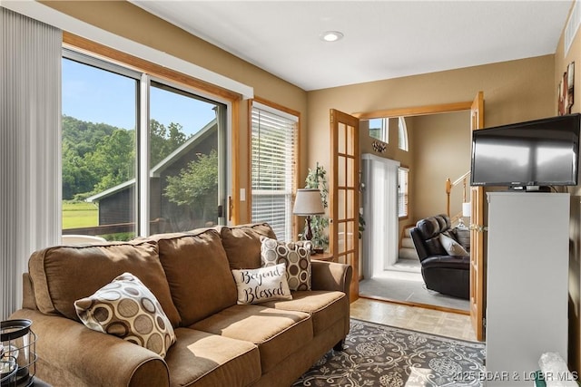 2326 Willow Creek Rd, Camdenton, MO 65020 - living room featuring recessed lighting