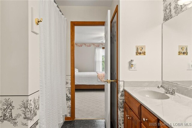 2326 Willow Creek Rd, Camdenton, MO 65020 - ensuite bathroom with vanity and a shower with curtain