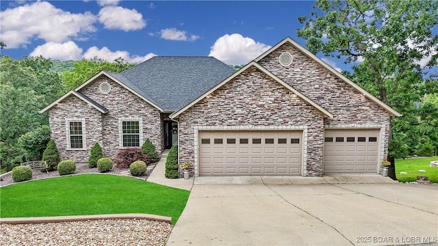 105 Lancelot Ct, Camdenton, MO 65020 - photo 1