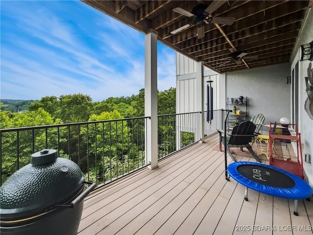 172 Highland Pkwy, Camdenton, MO 65020 - deck featuring a ceiling fan and grilling area