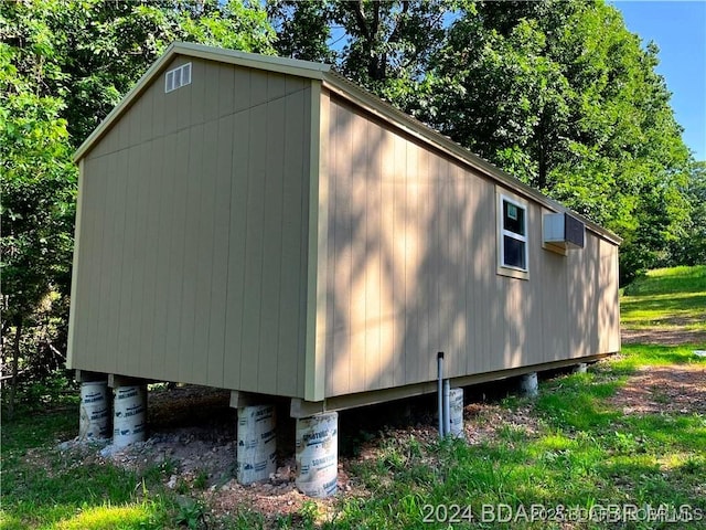 3737 Walnut Hills Rd, Stover, MO 65078 - view of outdoor structure featuring view of scattered trees