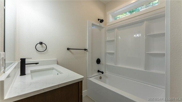 1778 Country Club Dr, Lake Ozark, MO 65049 - full bath featuring vanity and shower / tub combination