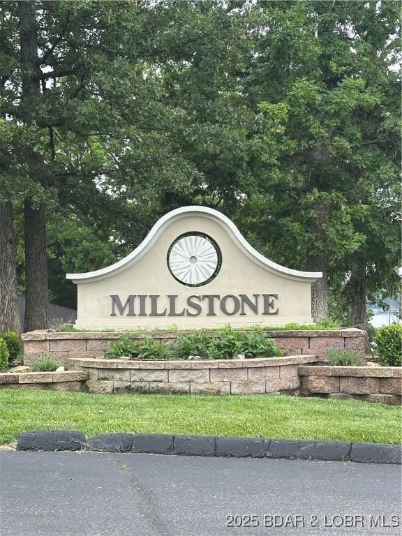 18134 Millstone Cove Rd Unit 212, Gravois Mills, MO 65037 - view of community / neighborhood sign