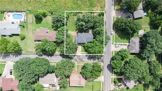 25 Primrose Ln, Camdenton, MO 65020 - aerial view of residential area featuring property boundaries highlighted