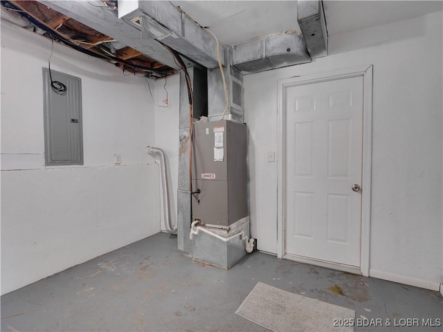25 Primrose Ln, Camdenton, MO 65020 - unfinished below grade area featuring electric panel and heating unit
