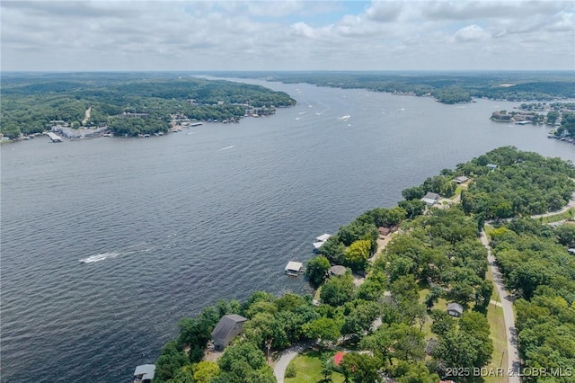 172 Kansas City Way, Sunrise Beach, MO 65079 - bird's eye view of a nearby body of water