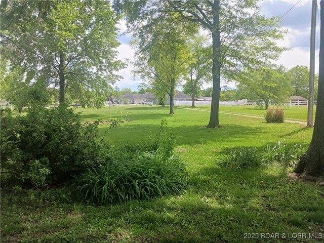 4102 E 32nd St, Sedalia, MO 65301 - photo 15