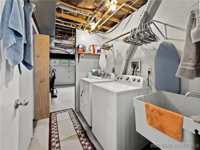 73 Good Neighbors Loop, Camdenton, MO 65020 - laundry room featuring washer and clothes dryer