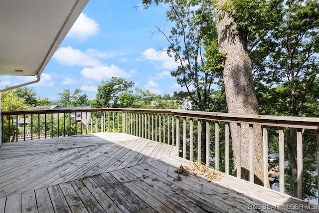 43 Bob White Ln, Lake Ozark, MO 65049 - view of deck