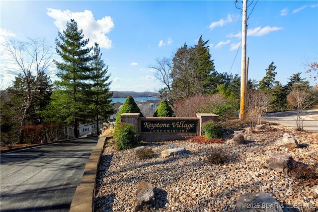 6680 Keystone Dr Unit 241, Osage Beach, MO 65065 - view of community sign