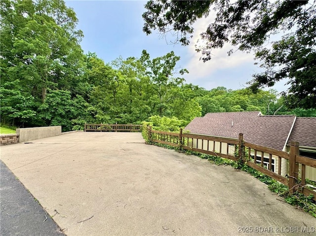 158 Oak Manor Cir, Sunrise Beach, MO 65079 - view of patio