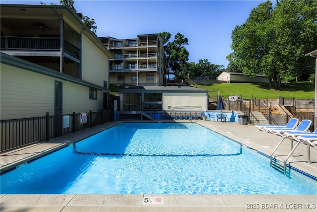 23 Willow Ridge Pt Unit 2B, Lake Ozark, MO 65049 - community pool with a patio
