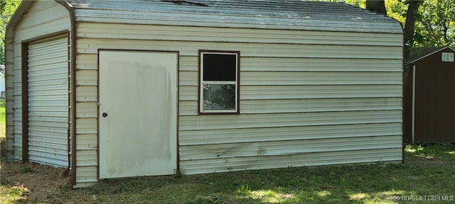 508 Hunter St N, Versailles, MO 65084 - view of shed