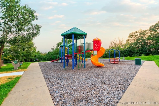 146 Tree Top Dr Unit 8, Four Seasons, MO 65049 - view of communal playground