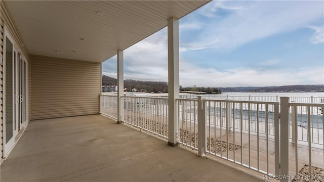 104 Sierra Bay Dr Unit 1B, Camdenton, MO 65020 - balcony with a water view