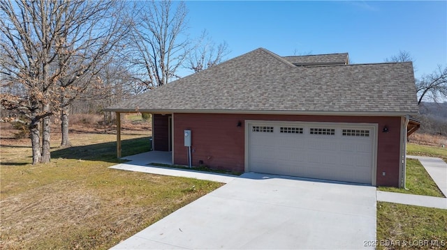 60 Lady Bug Ln, Camdenton, MO 65020 - view of home's exterior with roof with shingles, a yard, and concrete driveway