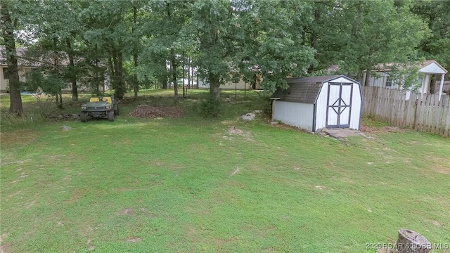 278 Panoramic Dr, Camdenton, MO 65020 - view of yard with a storage unit