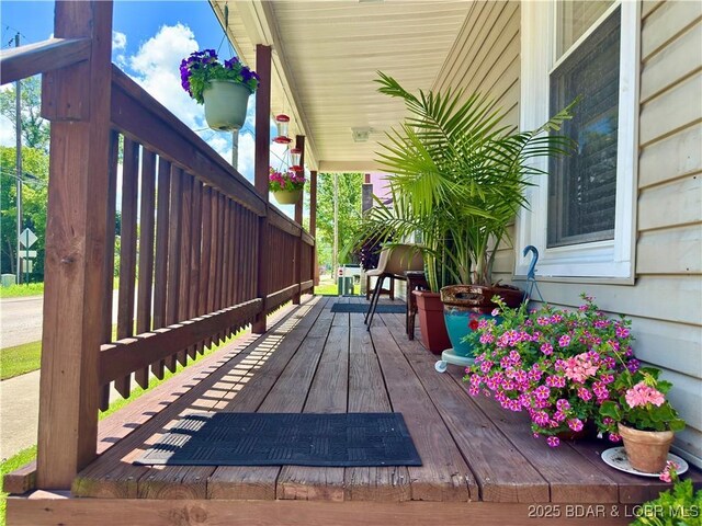 435 Main St, Newburg, MO 65550 - view of wooden porch