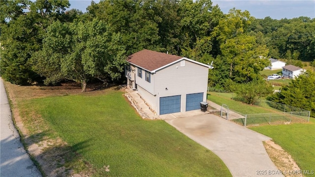 195 Jamie Dr, Camdenton, MO 65020 - aerial view of property and surrounding area