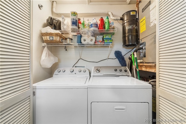 40 Lighthouse Rd Unit 2-301, Lake Ozark, MO 65049 - washroom featuring independent washer and dryer