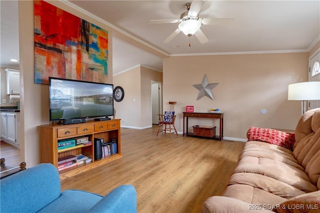 965 Four Waters Dr, Sunrise Beach, MO 65079 - living area with a ceiling fan, crown molding, light wood-style floors, and vaulted ceiling