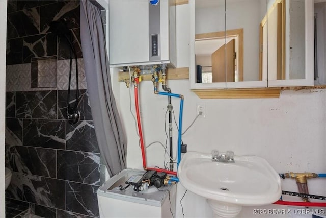 32655 Challenge Dr, Lincoln, MO 65338 - bathroom featuring water heater and a shower