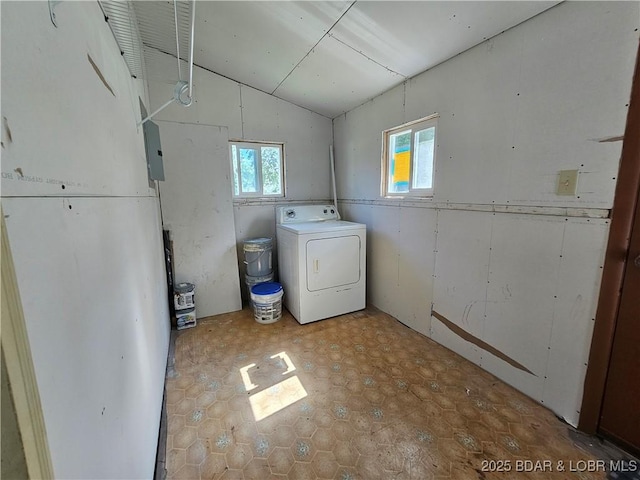 234 W 7th St, Eldon, MO 65026 - laundry room with washer / clothes dryer and plenty of natural light