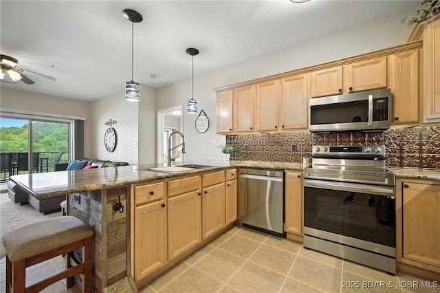 562 Hyd-A-Way Rd Unit 4-F, Camdenton, MO 65020 - photo 8