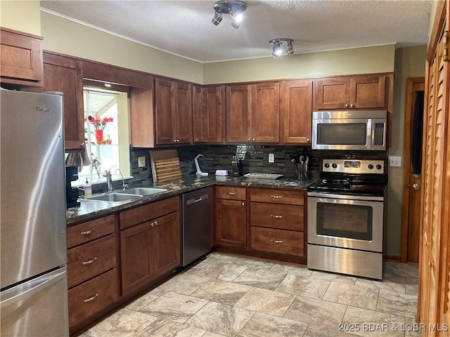 704 Jefferson St, Versailles, MO 65084 - photo 5