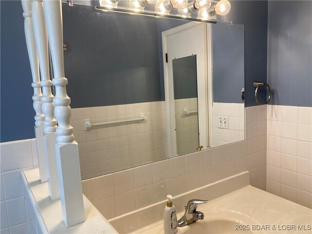704 Jefferson St, Versailles, MO 65084 - photo 16
