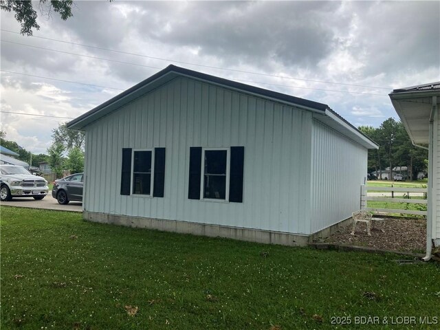 704 Jefferson St, Versailles, MO 65084 - photo 22