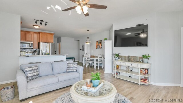 64 Knox Rd Unit N206, Rocky Mount, MO 65072 - photo 11