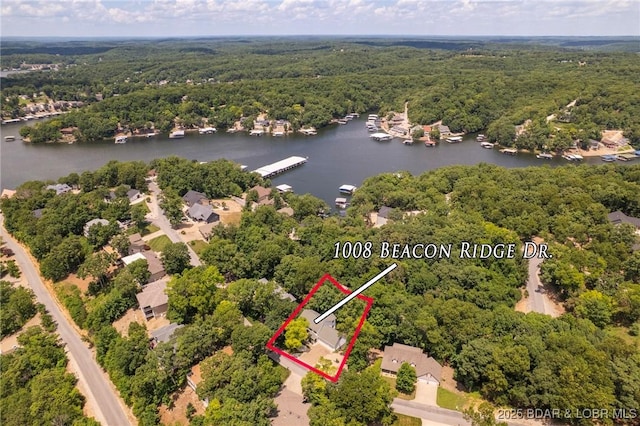 1008 Beacon Ridge Dr, Lake Ozark, MO 65049 - aerial overview of property's location featuring property parcel outlined and a large body of water