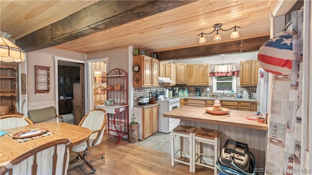 1182 Purvis Rd, Sunrise Beach, MO 65079 - photo 4
