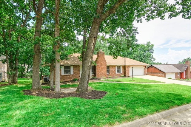 1745 Engelwood Dr, Jefferson City, MO 65101 - photo 2