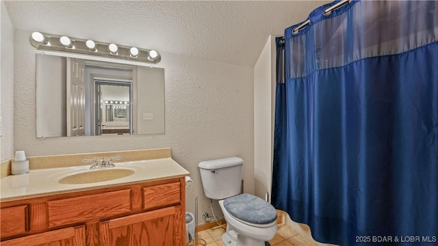 1126 Buckingham Dr, Camdenton, MO 65020 - full bath with vanity, a textured wall, a textured ceiling, and a shower with shower curtain
