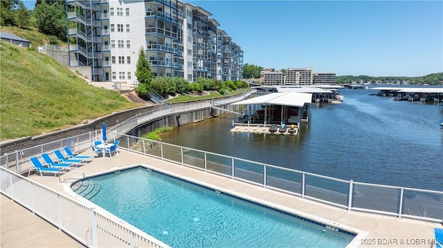 183 Upper Monarch Cove Dr Unit 2F, Lake Ozark, MO 65049 - photo 29