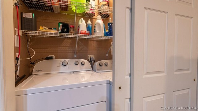 133 Cedar Glen Dr Unit 3B, Camdenton, MO 65020 - washroom featuring washer and dryer