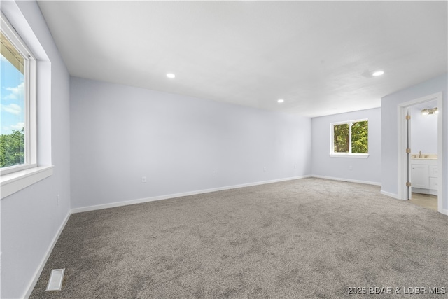 40 Walnut Ct, Eldon, MO 65026 - empty room featuring carpet and recessed lighting