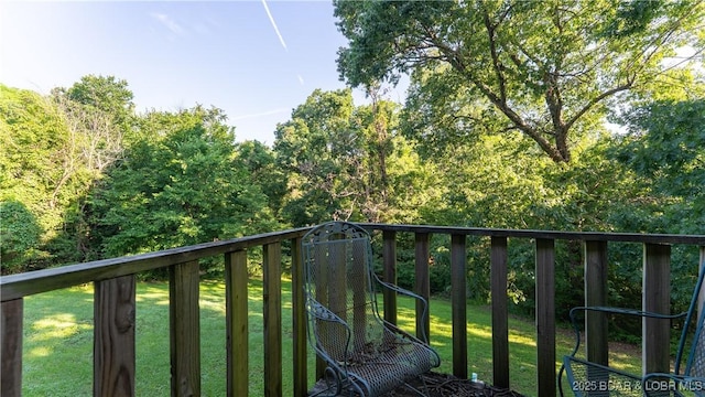 124 Frontier Cir, Linn Creek, MO 65052 - view of balcony