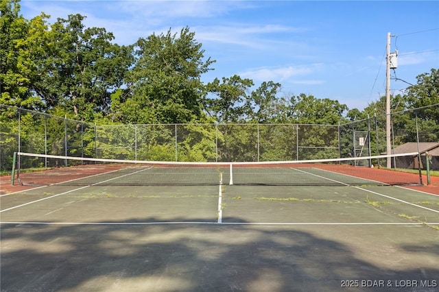 19 Catalpa Ct Unit 2D, Lake Ozark, MO 65049 - view of tennis court