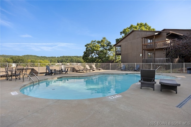 19 Catalpa Ct Unit 2C, Lake Ozark, MO 65049 - community pool featuring a patio area