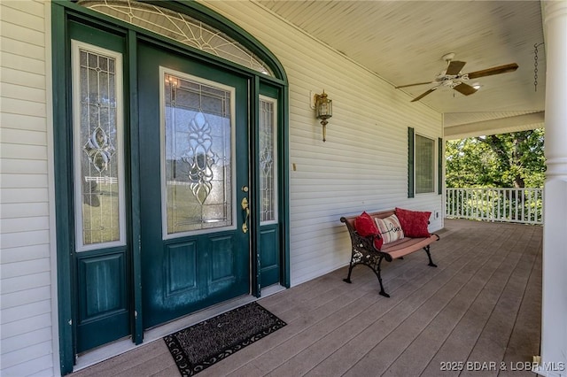 1480 Copperstone Rd, Camdenton, MO 65020 - entrance to property featuring a porch and a ceiling fan