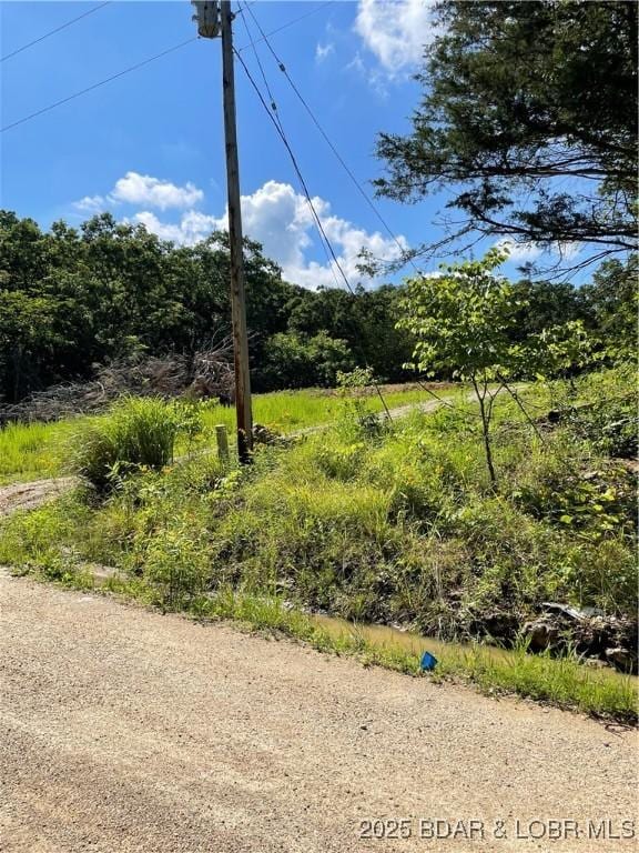 11 Greer Rd, Rocky Mount, MO 65072