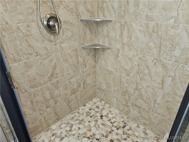 215 3rd St, Eldon, MO 65026 - photo 17