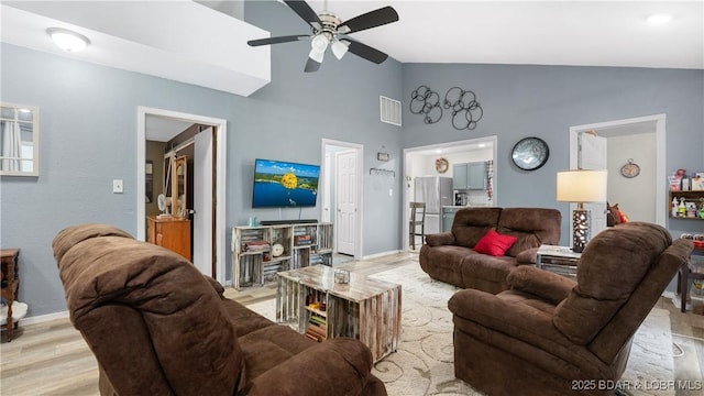 284 Trails End Rd, Sunrise Beach, MO 65079